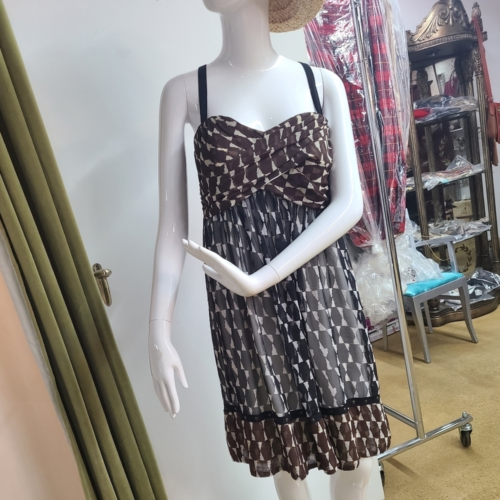 NWT Robbie Bee Dress